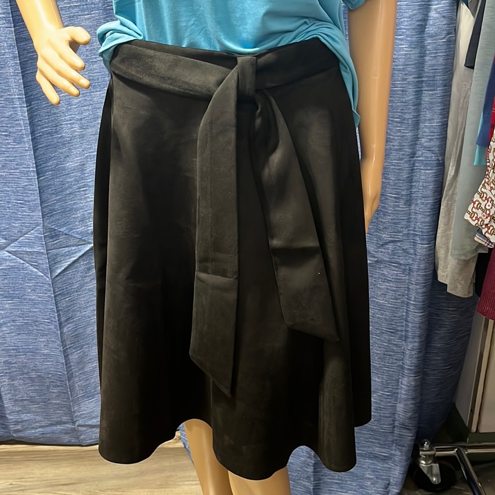 NWT velvety black tie front skirt